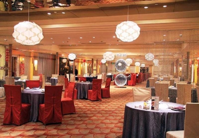China Hotel Guangzhou - Subway Direct To Pazhou Exhibition Center, Free Shuttle During Canton Fair & Exhibitor Registration Counter Ristorante foto The interior of the restaurant
